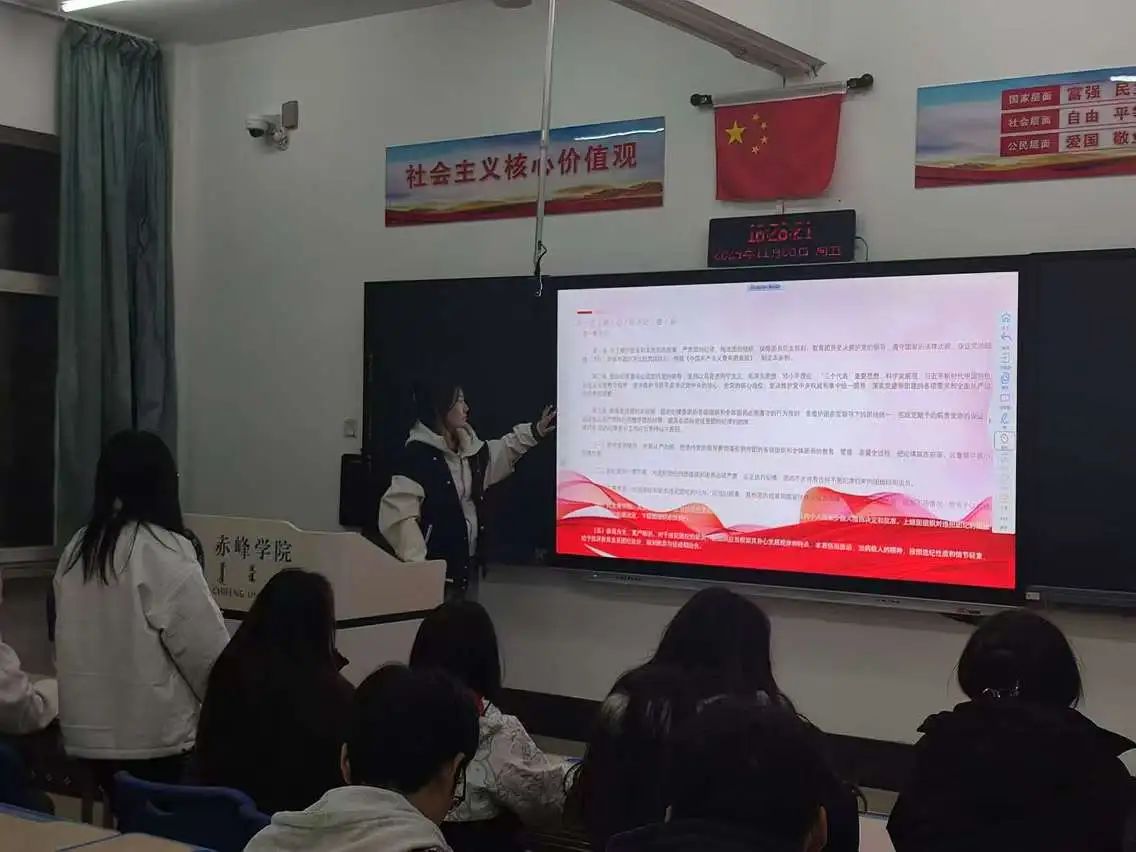 eee3166e2d7d4cf79706809bb6601ec8.jpg eee3166e2d7d4cf79706809bb6601ec8.jpg