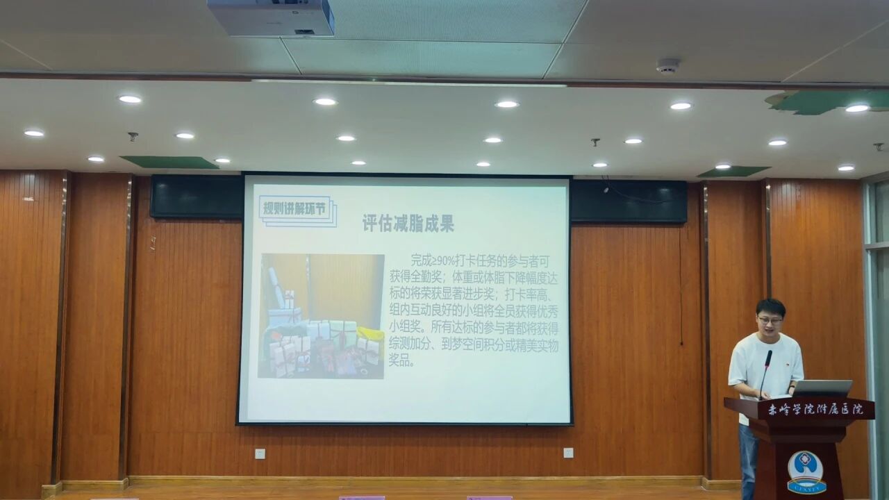 fdc3c50e53604c58b23ab57b38be7b43.jpg fdc3c50e53604c58b23ab57b38be7b43.jpg