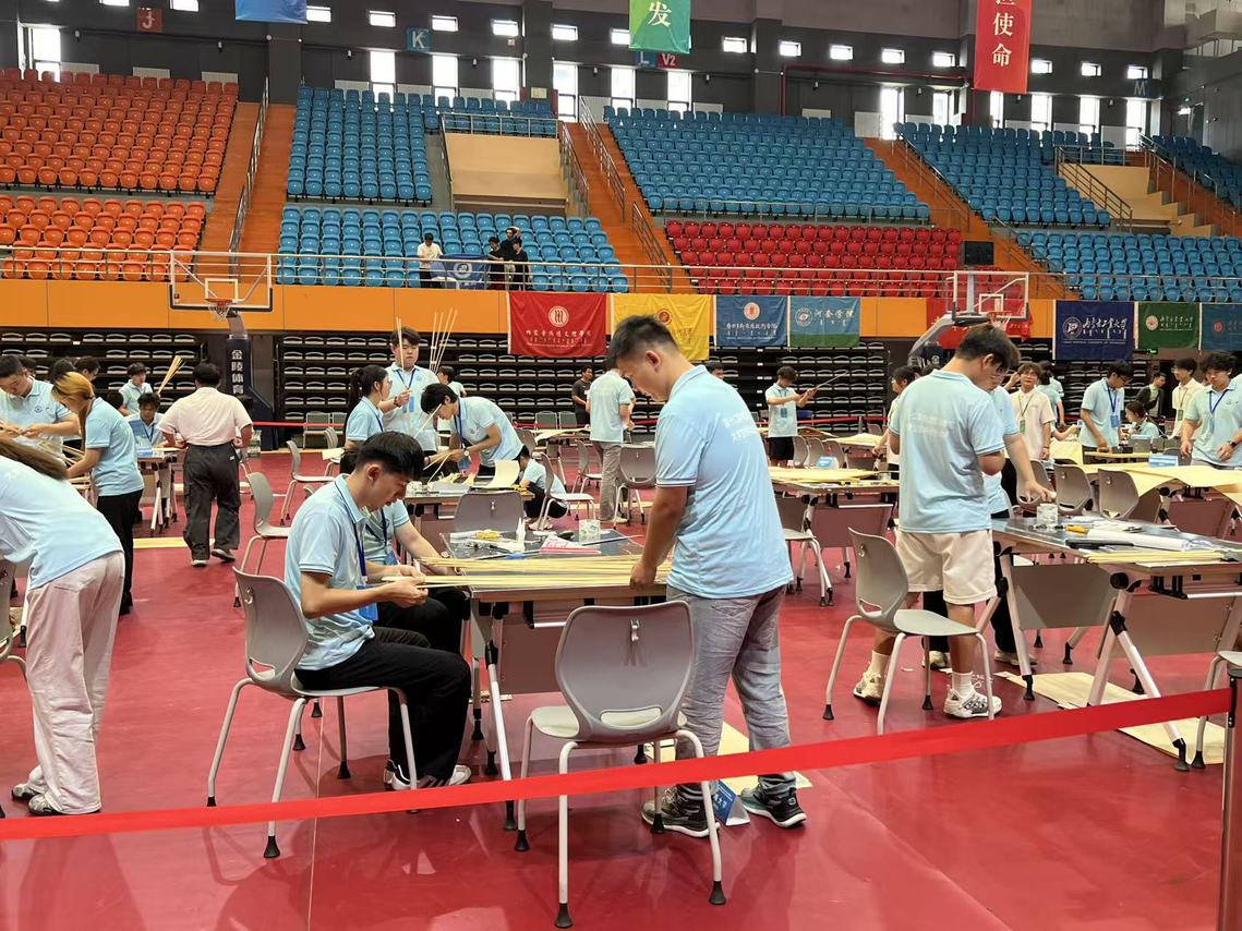 载誉而归！物理与智能制造工程学院学子首战全国大学生结构设计大赛内蒙古自治区赛揽获多项荣誉