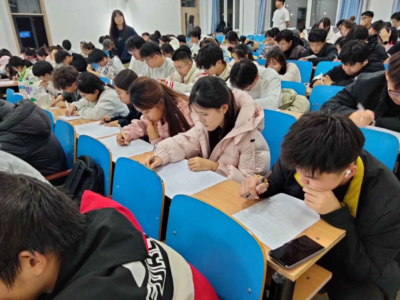 82a8b679f7524a7bb3a66e590253923a.jpg 82a8b679f7524a7bb3a66e590253923a.jpg