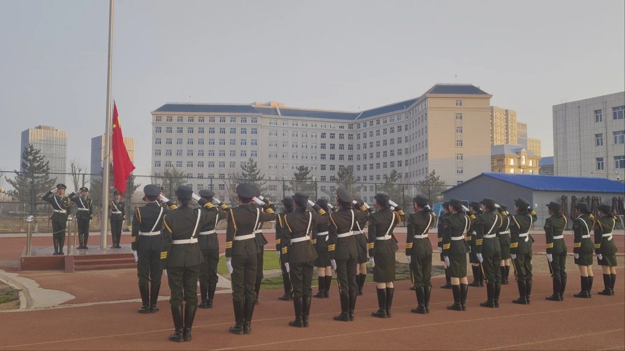 1810e69cc9e947c78257af28d46268e4.jpg 1810e69cc9e947c78257af28d46268e4.jpg