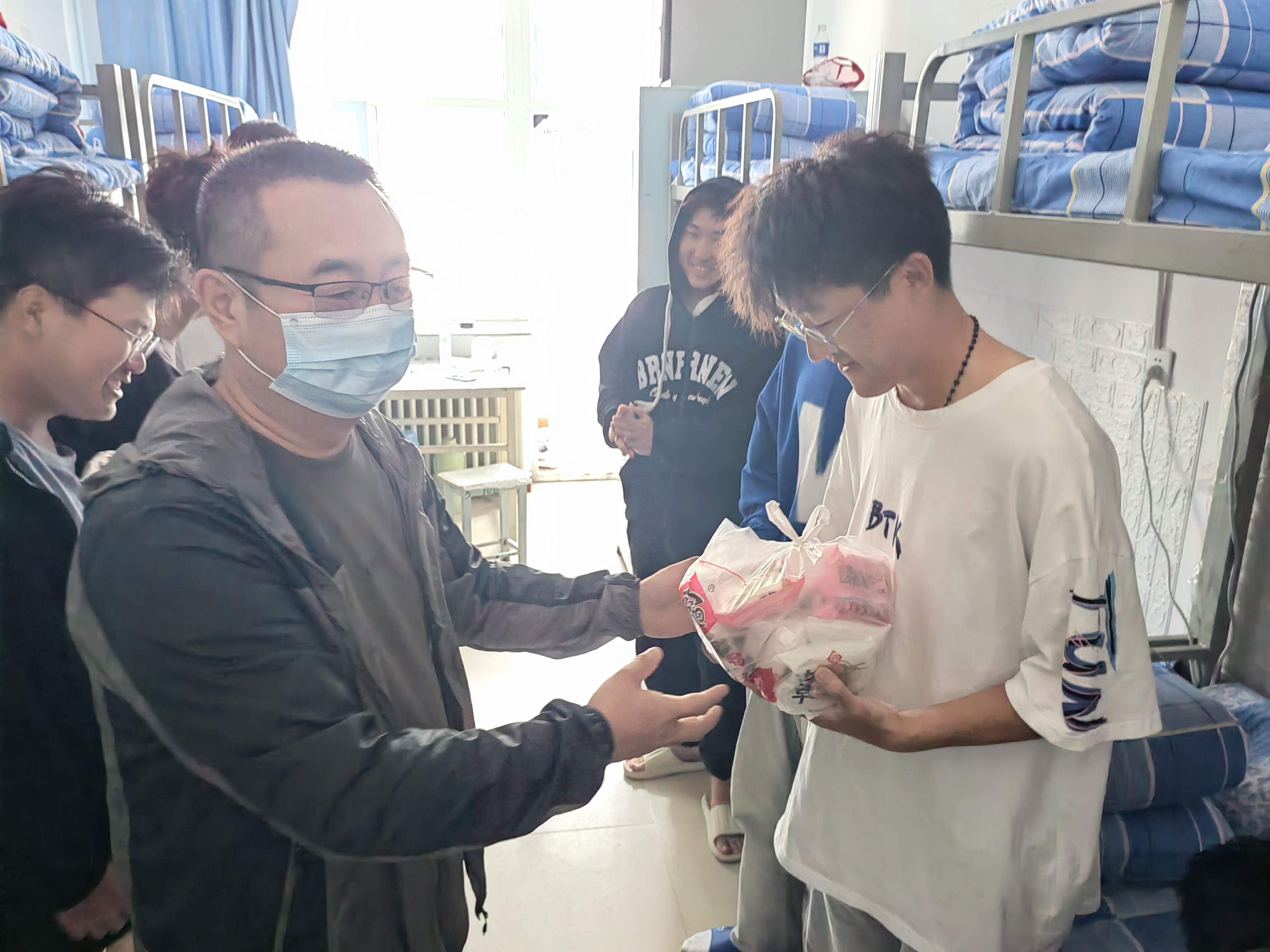 1cfc13245e504c249c761f74bdc2d1a6.jpg db33f901c354e5fdd93d9253d3fc4b4.jpg