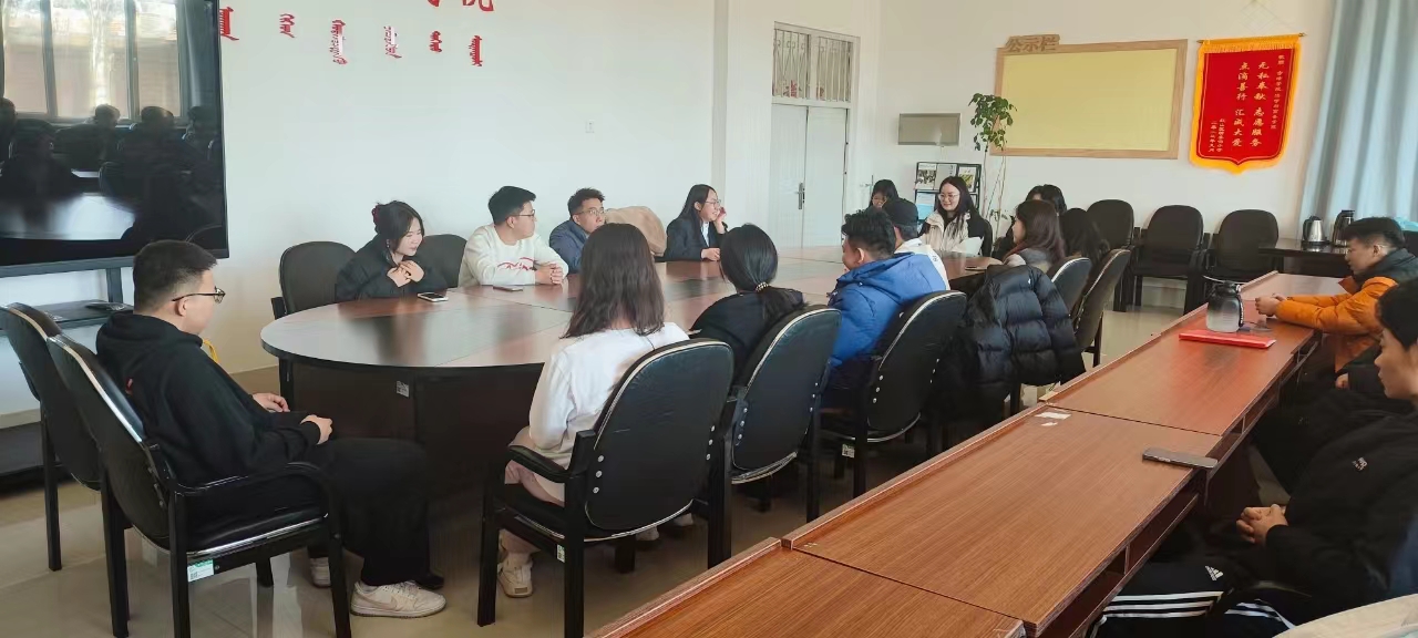a9bcd4ac386344fa896e975278cfd768.jpg 2.jpg