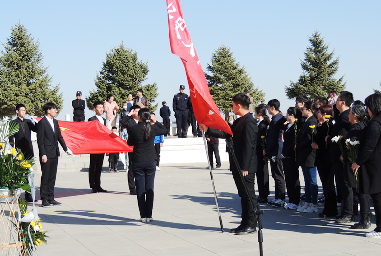 3e4258ed72f6421fa777747adb6d6a08.jpg 主题教育.jpg