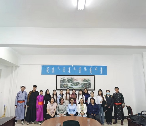 a6a21eee5dd04d3b94afec4e4a3a7224.png 图片2.png