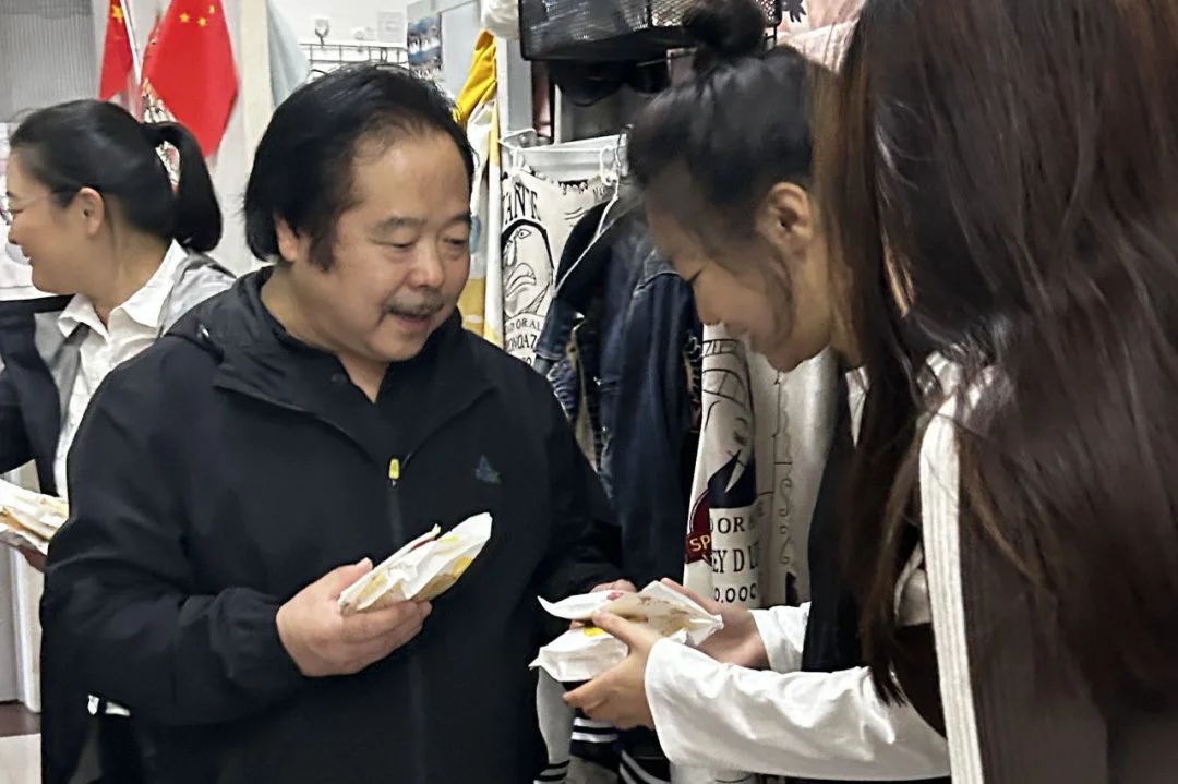 2e2898eb53d146d282144ae303ec2a97.jpg 微信图片_20241010224727.jpg