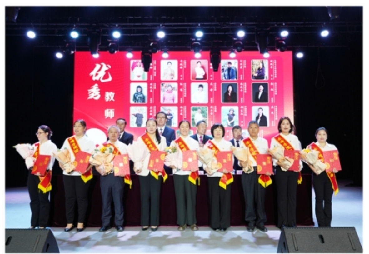 97f2e493f8564acba56ef17349abe053.jpg 4a0b8d1f645e459785d3c8d0a2c82050.jpg