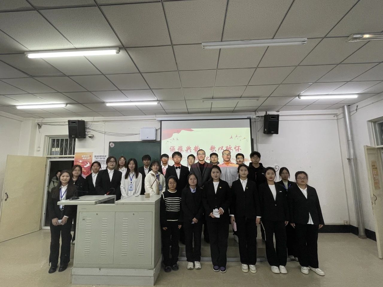 d30ecf7c56a44bc4ad9a98fb0e36f69d.jpg d30ecf7c56a44bc4ad9a98fb0e36f69d.jpg