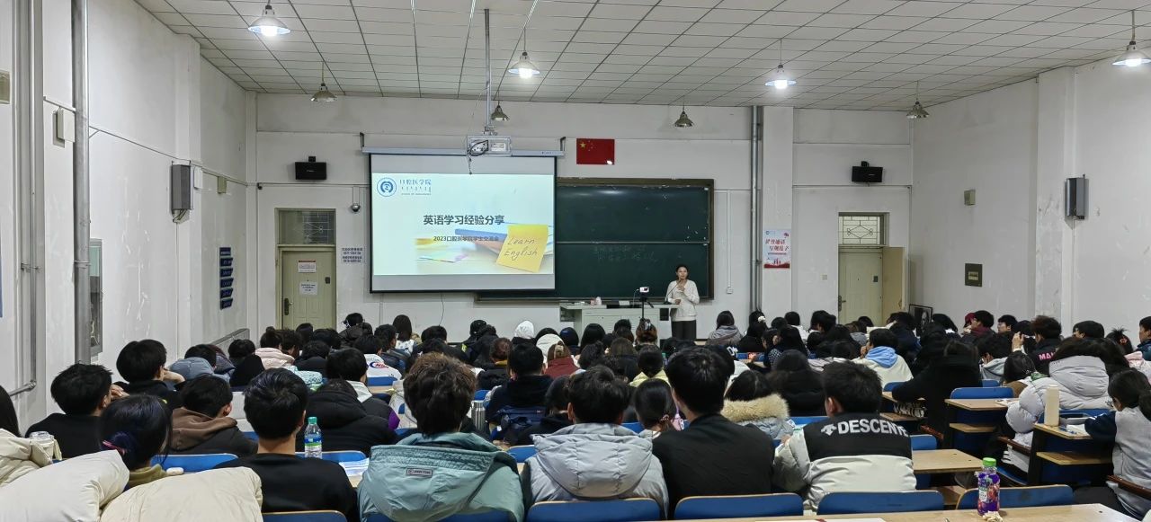 70fea6d6ea704c289b24ee214e34d8fd.jpg