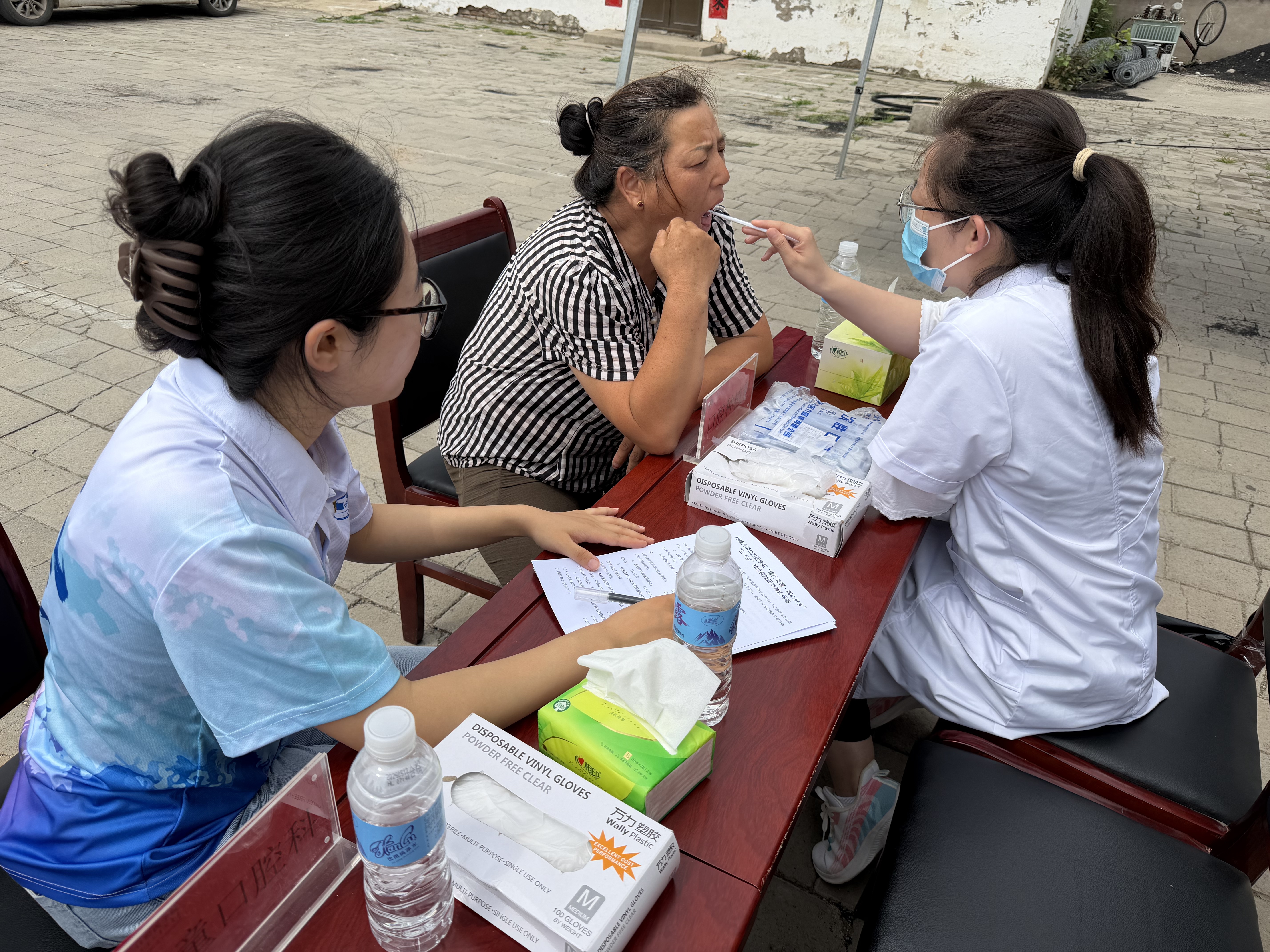 聚焦专业惠民力量,开展口腔健康诊疗服务